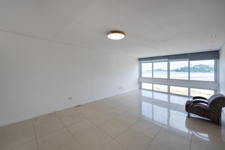 Apartamento para alugar com 190m², 3 quartos e 2 vagasSala