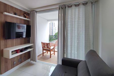 Apartamento para alugar com 62m², 2 quartos e 2 vagasSala