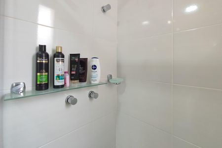 Apartamento para alugar com 62m², 2 quartos e 2 vagasBanheiro Social