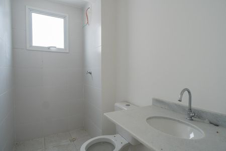 Apartamento à venda com 51m², 2 quartos e 1 vaga Apartamento à venda com 51m², 2 quartos e 1 vagaBanheiro