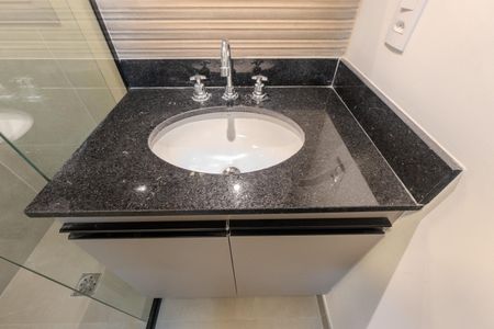 Apartamento à venda com 61m², 1 quarto e sem vaga Apartamento à venda com 61m², 1 quarto e sem vagaBanheiro