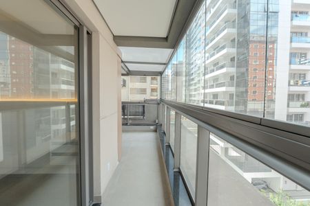 Apartamento à venda com 61m², 1 quarto e sem vaga Apartamento à venda com 61m², 1 quarto e sem vagaSacada