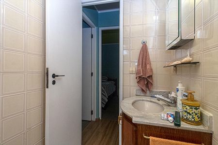 Apartamento à venda com 115m², 2 quartos e 1 vagaBanheiro
