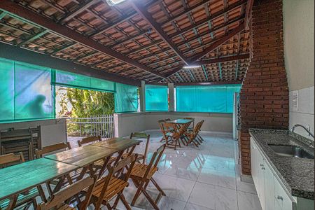 Apartamento à venda com 115m², 2 quartos e 1 vagaÁrea comum