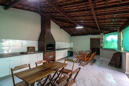 Apartamento à venda com 115m², 2 quartos e 1 vagaÁrea comum