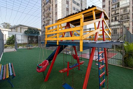 Apartamento à venda com 115m², 2 quartos e 1 vagaÁrea comum