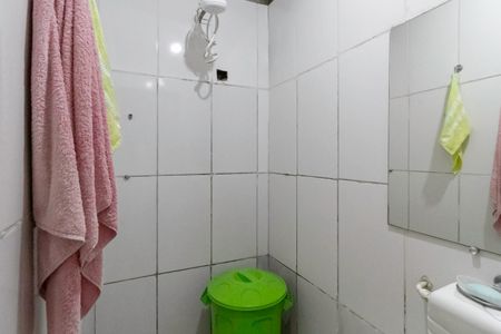 Casa à venda com 60m², 1 quarto e 1 vaga Casa à venda com 60m², 1 quarto e 1 vagaBanheiro social