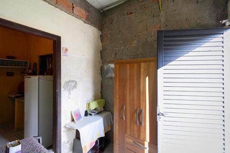 Casa à venda com 60m², 1 quarto e 1 vaga Casa à venda com 60m², 1 quarto e 1 vagaSala