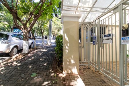 Apartamento para alugar com 47m², 2 quartos e 1 vagaFachada