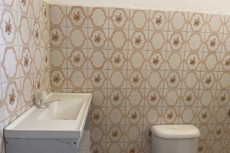 Casa para alugar com 95m², 2 quartos e sem vagaBanheiro