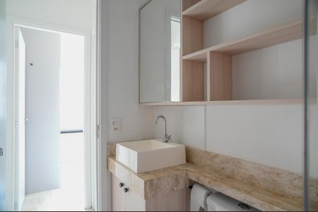 Apartamento para alugar com 38m², 2 quartos e 1 vaga Apartamento para alugar com 38m², 2 quartos e 1 vagaBanheiro