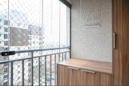 Apartamento para alugar com 38m², 2 quartos e 1 vaga Apartamento para alugar com 38m², 2 quartos e 1 vagaÁrea de Serviço
