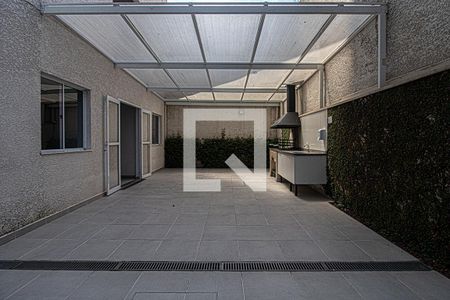 Apartamento para alugar com 38m², 2 quartos e 1 vaga Apartamento para alugar com 38m², 2 quartos e 1 vagaChurrasqueira