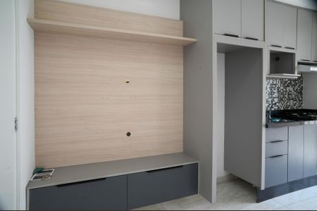 Apartamento para alugar com 38m², 2 quartos e 1 vaga Apartamento para alugar com 38m², 2 quartos e 1 vagaSala