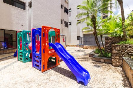 Apartamento à venda com 148m², 4 quartos e 3 vagasÁrea comum - Playground
