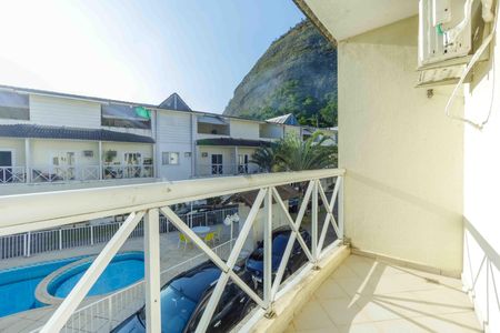 Casa de condomínio à venda com 133m², 4 quartos e 1 vagaVaranda da Suíte 3