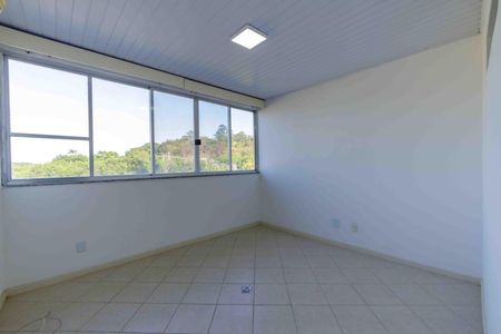 Casa de condomínio à venda com 133m², 4 quartos e 1 vagaSuíte 1