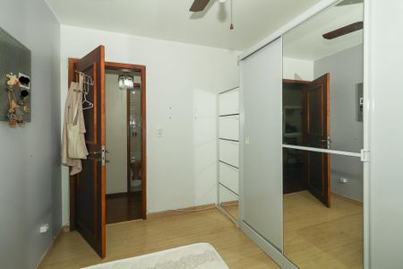 Apartamento à venda com 86m², 2 quartos e 1 vagaQuarto 2