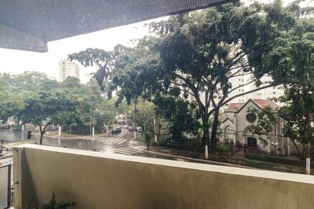 Apartamento à venda com 120m², 3 quartos e 1 vaga Apartamento à venda com 120m², 3 quartos e 1 vagaVaranda da Sala