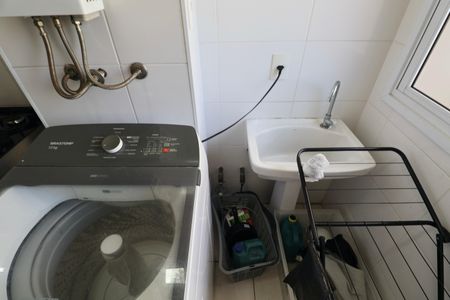 Apartamento para alugar com 54m², 2 quartos e 1 vagaÁrea de Serviço