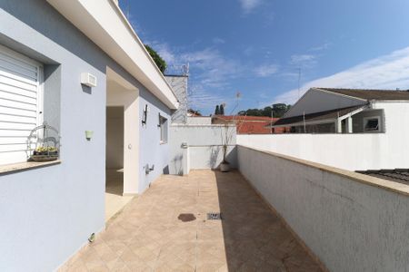 Casa à venda com 260m², 3 quartos e 6 vagasÁrea de serviço