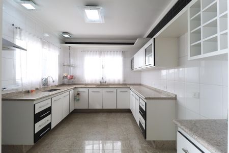 Casa à venda com 260m², 3 quartos e 6 vagasCozinha