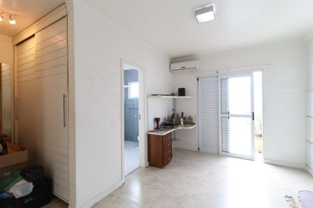 Casa à venda com 260m², 3 quartos e 6 vagasSuíte 1