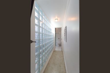 Casa à venda com 260m², 3 quartos e 6 vagasSuíte 2