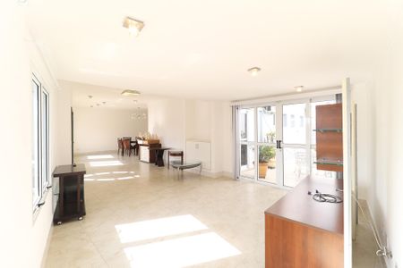 Casa à venda com 260m², 3 quartos e 6 vagasSala