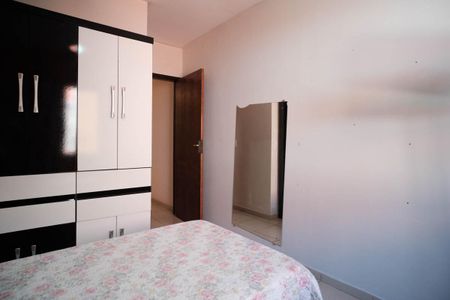 Casa à venda com 110m², 3 quartos e 3 vagasQuarto 2