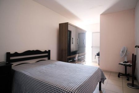 Casa à venda com 110m², 3 quartos e 3 vagasQuarto 3