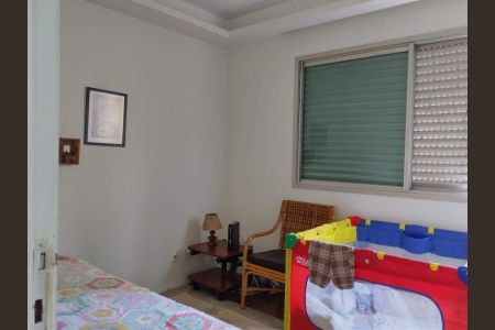 Casa à venda com 613m², 4 quartos e 2 vagas Casa à venda com 613m², 4 quartos e 2 vagasFoto 09