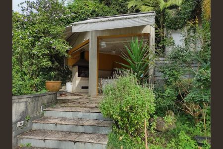 Casa à venda com 613m², 4 quartos e 2 vagas Casa à venda com 613m², 4 quartos e 2 vagasFoto 29