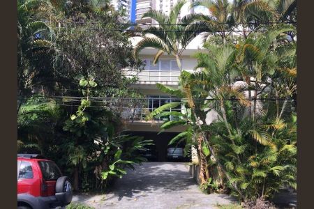 Casa à venda com 613m², 4 quartos e 2 vagas Casa à venda com 613m², 4 quartos e 2 vagasFoto 38