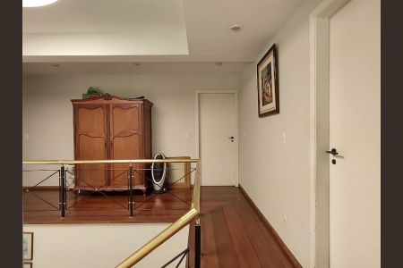 Casa à venda com 613m², 4 quartos e 2 vagas Casa à venda com 613m², 4 quartos e 2 vagasFoto 12