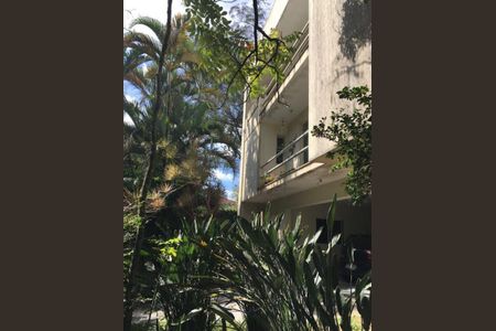 Casa à venda com 613m², 4 quartos e 2 vagas Casa à venda com 613m², 4 quartos e 2 vagasFoto 36