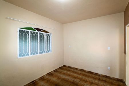 Casa para alugar com 90m², 3 quartos e sem vaga Casa para alugar com 90m², 3 quartos e sem vagaSala
