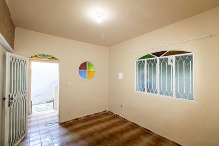 Casa para alugar com 90m², 3 quartos e sem vaga Casa para alugar com 90m², 3 quartos e sem vagaSala