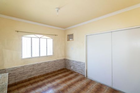 Casa para alugar com 90m², 3 quartos e sem vaga Casa para alugar com 90m², 3 quartos e sem vagaQuarto 1