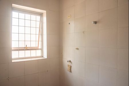 Casa para alugar com 108m², 2 quartos e 2 vagasBanheiro da Suíte 1