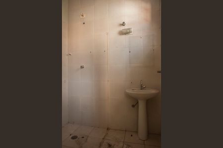 Casa para alugar com 108m², 2 quartos e 2 vagasBanheiro da Suíte 2