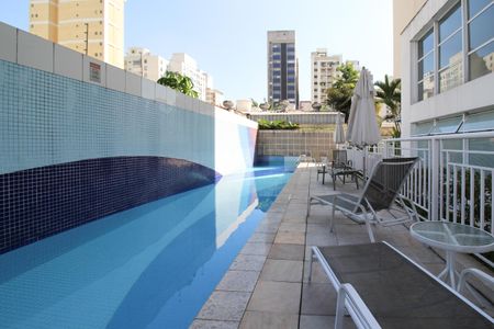 Apartamento à venda com 90m², 1 quarto e 2 vagasÁrea comum - Piscina