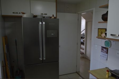 Apartamento à venda com 216m², 3 quartos e 3 vagasCozinha