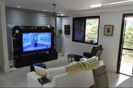 Apartamento à venda com 216m², 3 quartos e 3 vagasSala 1