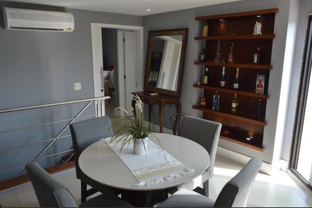 Apartamento à venda com 216m², 3 quartos e 3 vagasSala 2