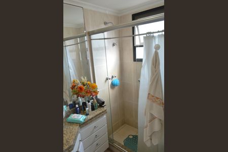 Apartamento à venda com 216m², 3 quartos e 3 vagasBanheiro da Suíte 2