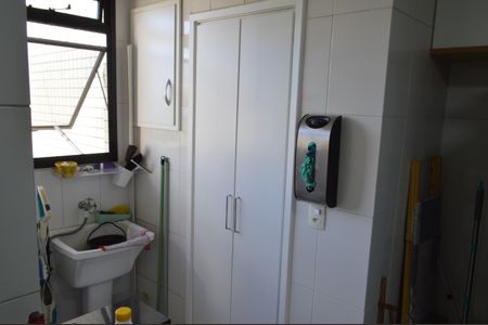 Apartamento à venda com 216m², 3 quartos e 3 vagasDespensa