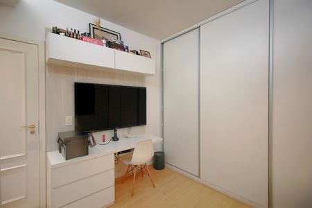 Apartamento à venda com 156m², 4 quartos e 3 vagasQuarto 3