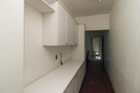 Apartamento à venda com 238m², 4 quartos e 4 vagasArmários
