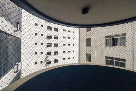 Apartamento à venda com 238m², 4 quartos e 4 vagasVaranda do Quarto 4 - Suíte